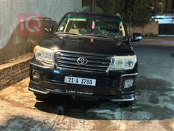 تۆیۆتا لاند کروزەر